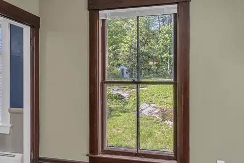 19 Howe St, Orange, MA 01364 photo 11