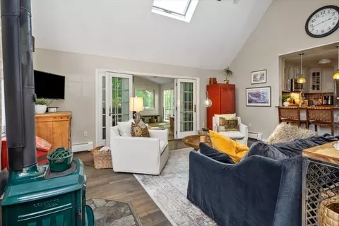 193 Newbridge St, Hingham, MA 02043 photo 5