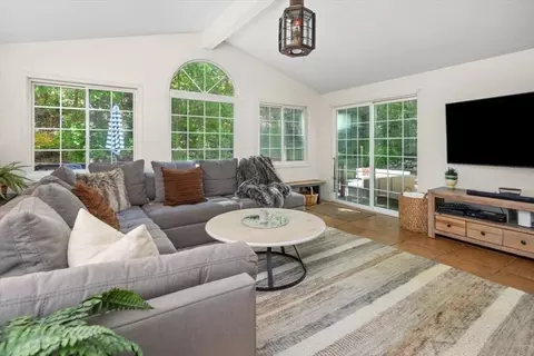 193 Newbridge St, Hingham, MA 02043 photo 8