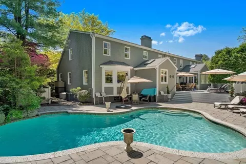 71 Cranberry Ln, Needham, MA 02492 photo 21