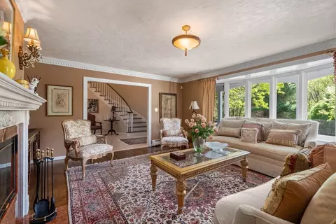 71 Cranberry Ln, Needham, MA 02492 photo 6