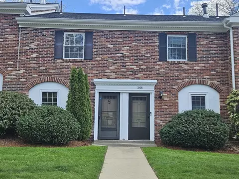 1007 Windsor Dr #1007, Framingham, MA 01701