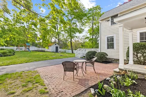 56 Elm St, Hingham, MA 02043 photo 32