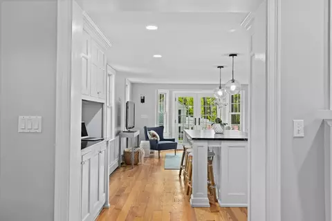 56 Elm St, Hingham, MA 02043 photo 7