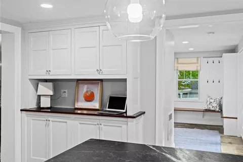 56 Elm St, Hingham, MA 02043 photo 6