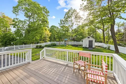 56 Elm St, Hingham, MA 02043 photo 34