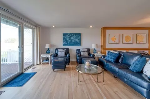 381 Ocean St #1, Hyannis, MA 02601 photo 15