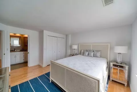 381 Ocean St #1, Hyannis, MA 02601 photo 23