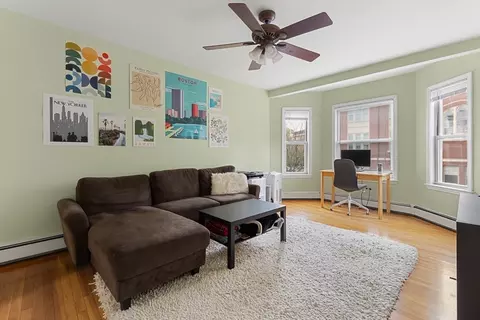10 Homer St #2, Brookline, MA 02445
