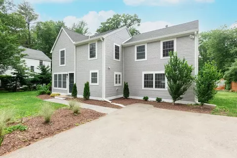 3 Belmore Rd, Merrimac, MA 01860