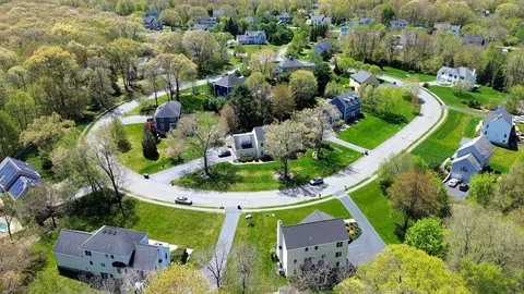 33 Boundary Stone Rd, Sutton, MA 01590 photo 2