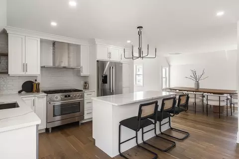18 Sixth St #18, Medford, MA 02155