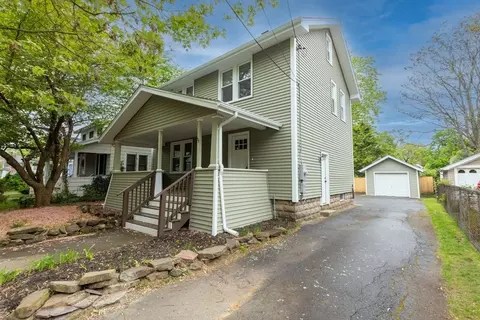 38 Manchester Ter, Springfield, MA 01108