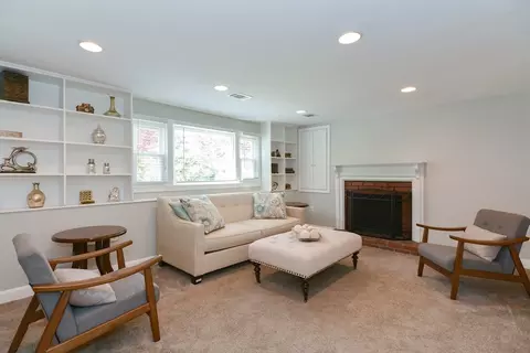 13 Doyle Cir, Framingham, MA 01701 photo 23