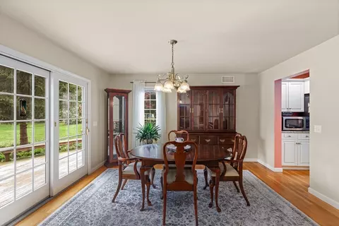 54 Roosevelt Rd, Barnstable, MA 02635 photo 8