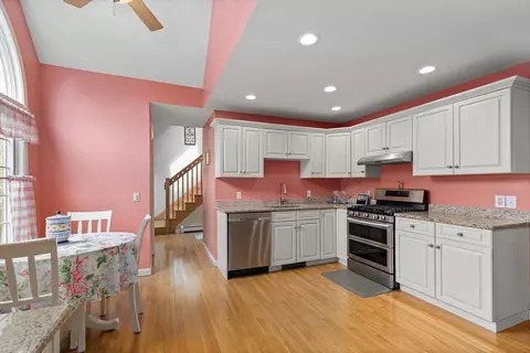 54 Roosevelt Rd, Barnstable, MA 02635 photo 13