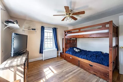 204 Roosevelt Ave, Springfield, MA 01118 photo 12