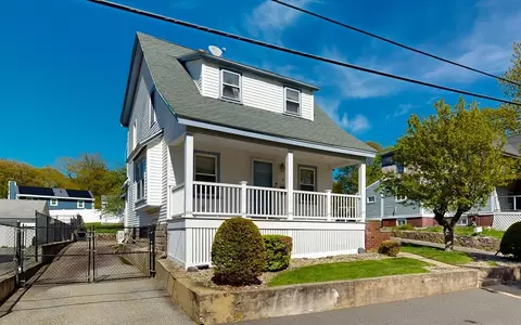 11 Atlantic Ave, Saugus, MA 01906