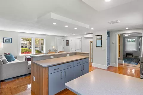 17 Amherst Rd, Beverly, MA 01915 photo 8
