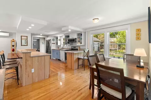 17 Amherst Rd, Beverly, MA 01915 photo 3