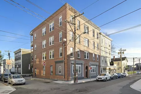 149 Derby St #A, Salem, MA 01970