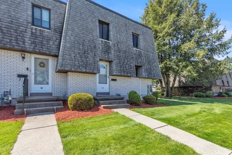 34 Beekman Dr #34, Agawam, MA 01001
