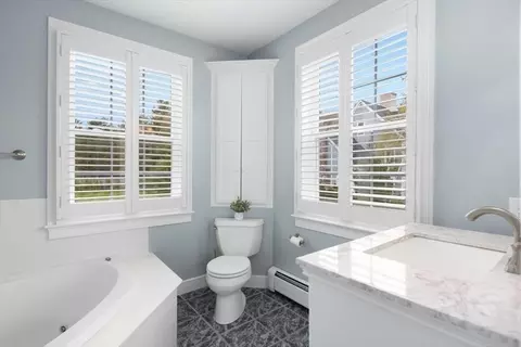 Bath - 88 Jedediahs Path, Marshfield, MA 02050 photo 2 of 4