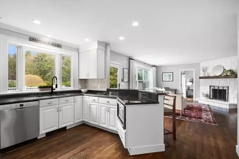 Kitchen - 88 Jedediahs Path, Marshfield, MA 02050 photo 1 of 2