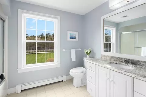 Bath - 88 Jedediahs Path, Marshfield, MA 02050 photo 4 of 4