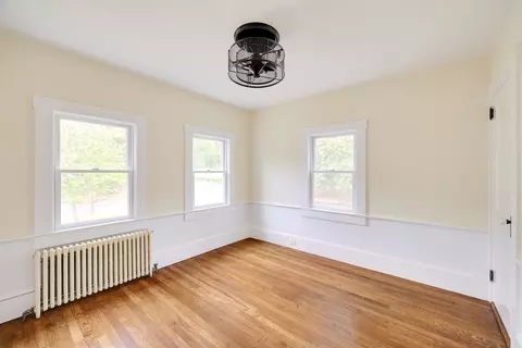 Bedroom - 20 Crocker St, Barnstable, MA 02632 photo 5 of 7