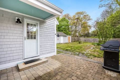 Exterior - 20 Crocker St, Barnstable, MA 02632 photo 6 of 11
