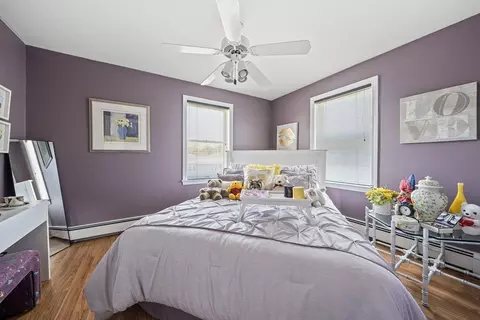 Bedroom - 166 Samoset Ave, Hull, MA 02045 photo 3 of 4