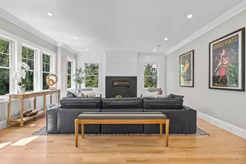 Living - 64 High Rock St, Needham, MA 02492 photo 3 of 4
