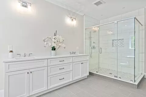 Bath - 64 High Rock St, Needham, MA 02492 photo 3 of 4