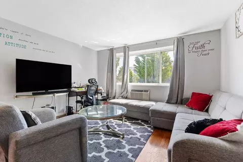 2089 Dorchester Ave #8, Boston, MA 02124