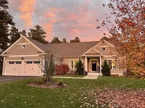2 Winterberry Way #2, Plymouth, MA 02360