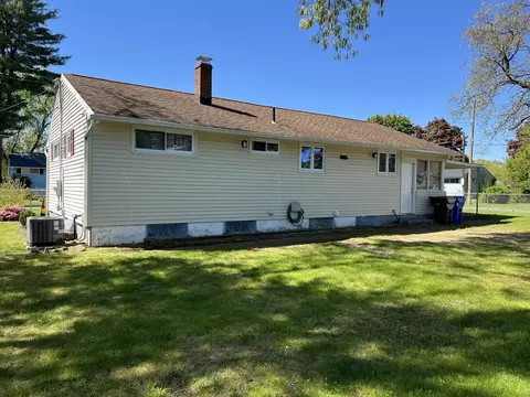 Exterior - 18 Shirley Rd, Springfield, MA 01109 photo 4 of 6