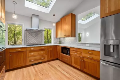 9 Arborwood Rd, Acton, MA 01720