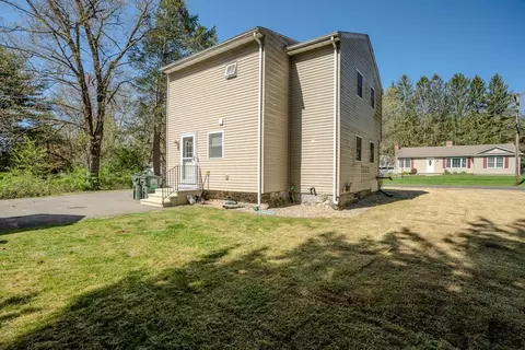 Exterior - 37 Greenwich Rd, Ware, MA 01082 photo 4 of 9