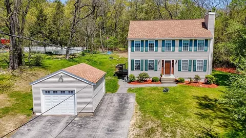 907 W Lowell Ave, Haverhill, MA 01832