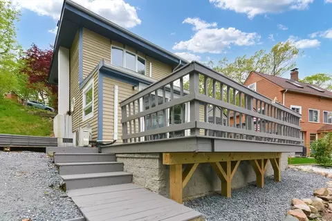 Exterior - 71 Walnut Rd, Wrentham, MA 02093 photo 3 of 12