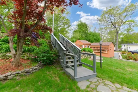 Exterior - 71 Walnut Rd, Wrentham, MA 02093 photo 9 of 12