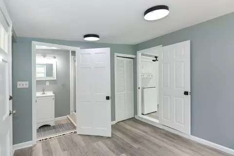 Entry Way - 71 Walnut Rd, Wrentham, MA 02093 photo 3 of 4
