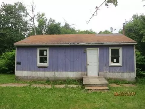Exterior - 15 Curtin Rd, Peru, MA 01235 photo 3 of 4