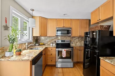 4 Nutty Hill Rd #4, Hingham, MA 02043 photo 7