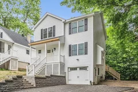 68 15th Ave #68, Haverhill, MA 01830