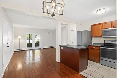 980 Plain St #6, Marshfield, MA 02050