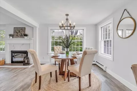 Dining - 6 Everett Ave, Wareham, MA 02571 photo 2 of 2