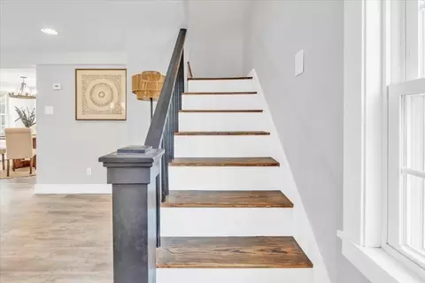 Entry Way - 6 Everett Ave, Wareham, MA 02571 photo 1 of 1