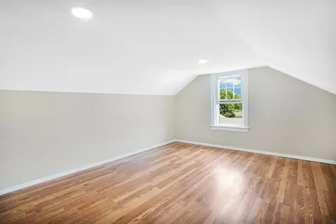 1007 Allen St, Springfield, MA 01118 photo 27